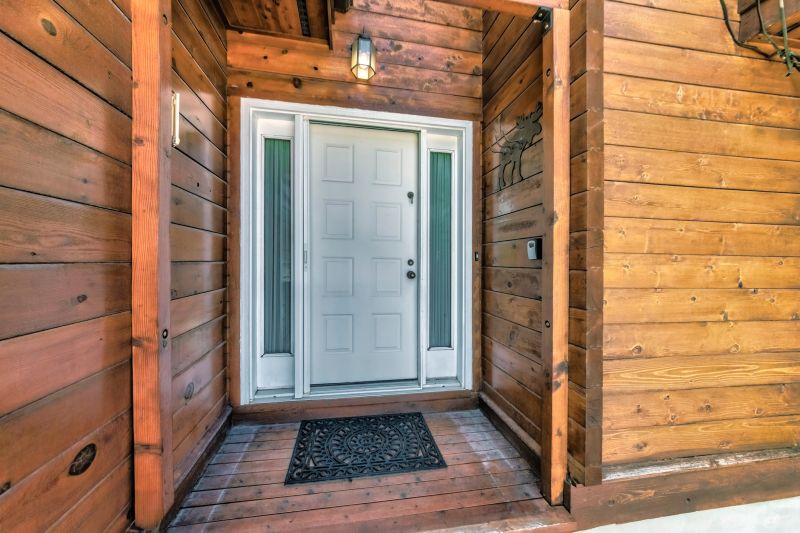 Wood Siding Replacement in West Kingston, RI